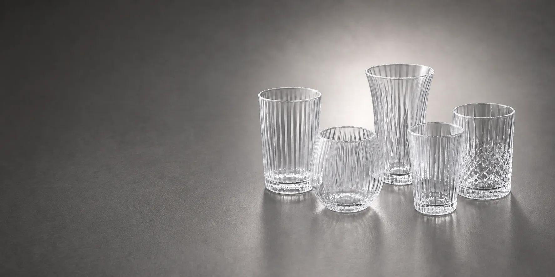 HangoTech clear drinking glassware collection